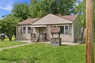 17 Community Dr, Riverside, OH 45404 - Photo 21