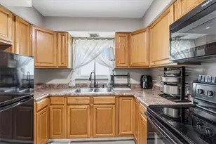 703 Orchard St, Middletown, OH 45044 - Photo 11