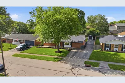 407 Joellen Place, Union, OH 45322 - Photo 3