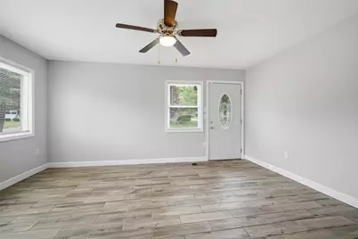 1189 Share Drive, Riverside, OH 45432 - Photo 15