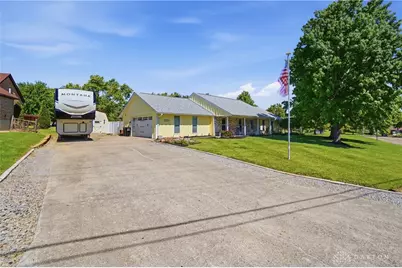 6033 Brofield Drive, Fairfield Township, OH 45011 - Photo 7