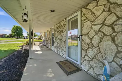 6033 Brofield Drive, Fairfield Township, OH 45011 - Photo 13