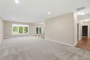 1952 Barnhart Rd, Troy, OH 45373 - Photo 9