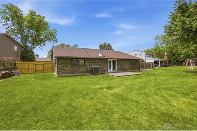 6824 Laurelview Drive, Huber Heights, OH 45424 - Photo 25