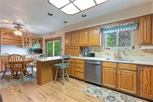 1353 S Elm St, West Carrollton, OH 45449 - Photo 9