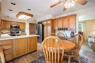 1353 S Elm St, West Carrollton, OH 45449 - Photo 7