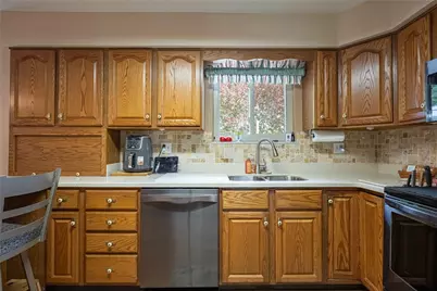 1353 S Elm Street, West Carrollton, OH 45449 - Photo 11