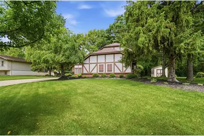 1243 Waterwyck Trail, Washington Twp, OH 45458 - Photo 5