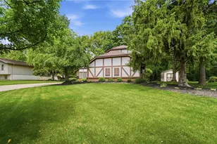 1243 Waterwyck Trail, Washington Twp, OH 45458 - Photo 5