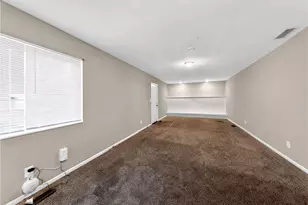 312 Porter Dr, Englewood, OH 45322 - Photo 3