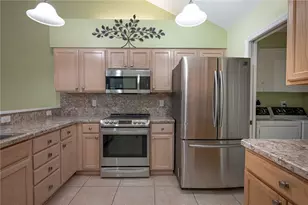 1532 Turnberry Village Dr, Washington Twp, OH 45458 - Photo 13