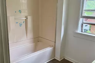 226 Sandalwood Dr, Dayton, OH 45405 - Photo 7