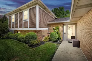 707 Clear Brooke Ct, Vandalia, OH 45377 - Photo 1