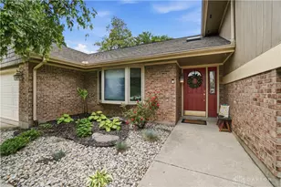 6541 Fallwood Cir, Clayton, OH 45322 - Photo 5