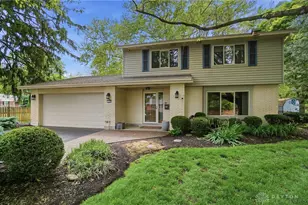320 S Village Dr, Centerville, OH 45459 - Photo 1