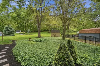 320 S Village Drive, Centerville, OH 45459 - Photo 47