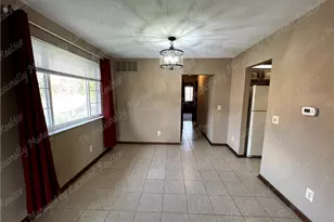 8774 Shadycreek Dr, Centerville, OH 45458 - Photo 7