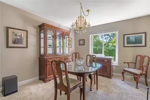 6459 Sweet Briar Ln, Washington Twp, OH 45459 - Photo 9