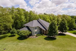 5559 Clover Leaf Dr, Greenville, OH 45331 - Photo 7