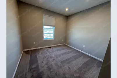141 Kenneth Hamilton, Yellow Springs Vlg, OH 45387 - Photo 9