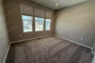 141 Kenneth Hamilton, Yellow Springs Vlg, OH 45387 - Photo 5