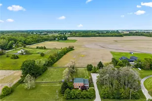 1570 Hilt Rd, Miami Twp, OH 45387 - Photo 5