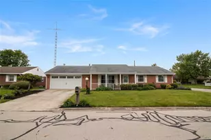 1352 Highland Dr, Greenville, OH 45331 - Photo 3