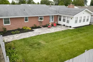1352 Highland Dr, Greenville, OH 45331 - Photo 9