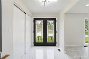 4220 Willow Creek Dr, Clayton, OH 45415 - Photo 7