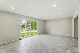 4220 Willow Creek Dr, Clayton, OH 45415 - Photo 11