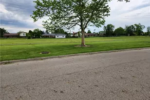 2447 N Tulane Dr, Beavercreek, OH 45431 - Photo 41