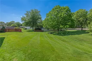 311 Kimbary Dr, Washington Twp, OH 45458 - Photo 29