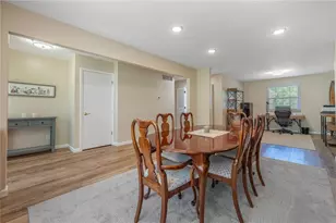 311 Kimbary Dr, Washington Twp, OH 45458 - Photo 5