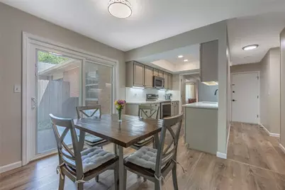 311 Kimbary Drive, Washington Twp, OH 45458 - Photo 9