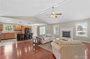 665 King Richard Ct, Troy, OH 45373 - Photo 11