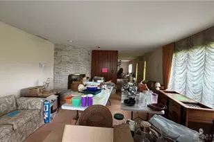 4914 Shiloh View Dr, Trotwood, OH 45415 - Photo 9