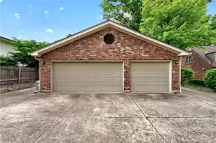 222 Wisteria Dr, Oakwood, OH 45419 - Photo 59