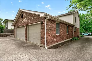 222 Wisteria Dr, Oakwood, OH 45419 - Photo 43