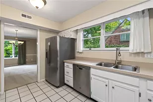 222 Wisteria Dr, Oakwood, OH 45419 - Photo 25