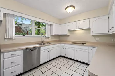 222 Wisteria Drive, Oakwood, OH 45419 - Photo 27