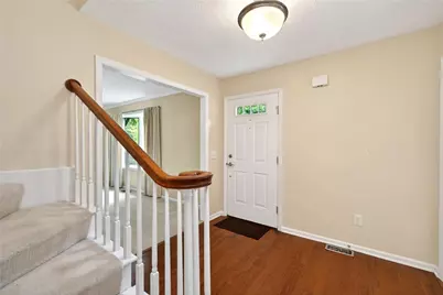 222 Wisteria Drive, Oakwood, OH 45419 - Photo 7