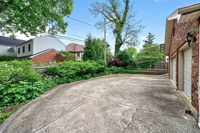 222 Wisteria Drive, Oakwood, OH 45419 - Photo 57
