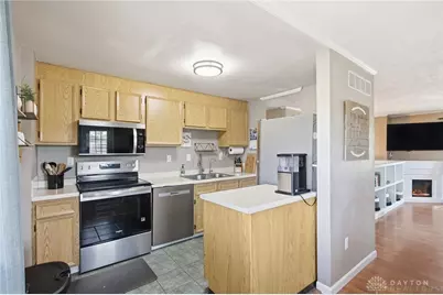 1835 Statehouse Court, Sugarcreek Twp, OH 45305 - Photo 7
