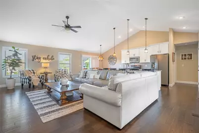 17 Louise Drive, Springboro, OH 45066 - Photo 5