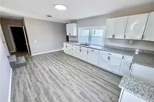 142 N Washington St, New Paris, OH 45347 - Photo 9