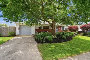 420 Falcon Dr, New Carlisle, OH 45344 - Photo 9