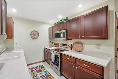 1340 Donson Circle, Kettering, OH 45429 - Photo 5
