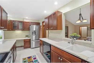 1340 Donson Circle, Kettering, OH 45429 - Photo 7