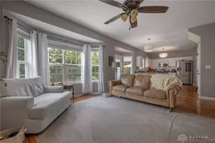 10075 Pebblestone Dr, Washington Twp, OH 45458 - Photo 19