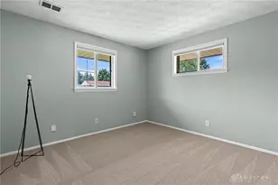 4866 Franlou Ave, Dayton, OH 45432 - Photo 17